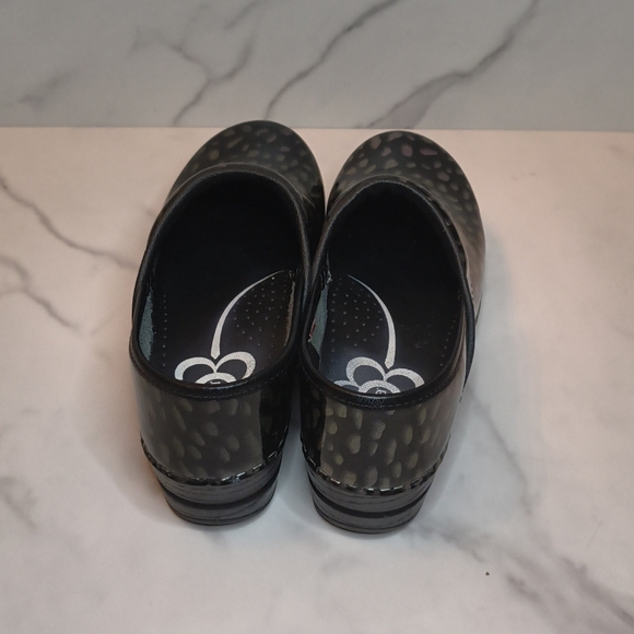 Sanita Smart Step Prof. Prism Printed Patent Clogs 37 - Picture 4 of 6